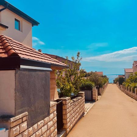 Apartmani Trupeljak Mandre Exteriér fotografie