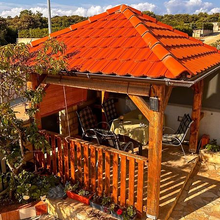 Apartmani Trupeljak Mandre Exteriér fotografie