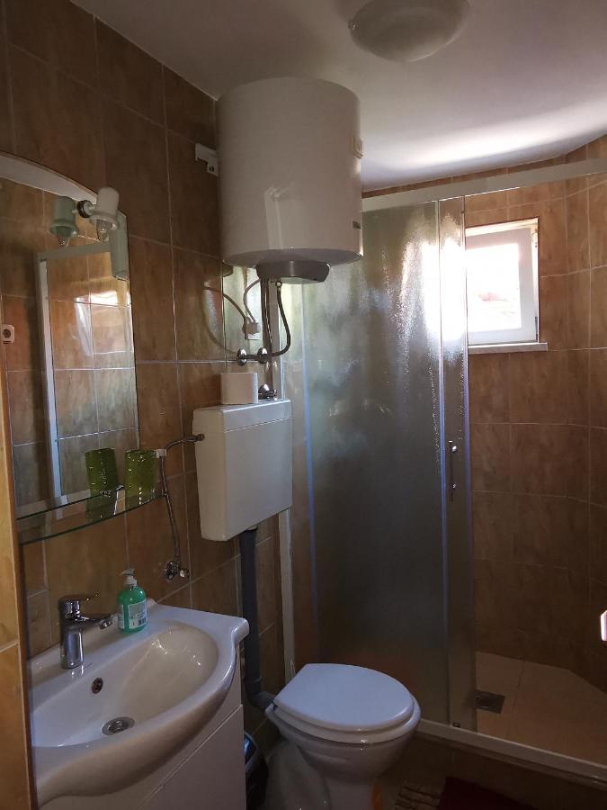 Apartmani Trupeljak Mandre Exteriér fotografie