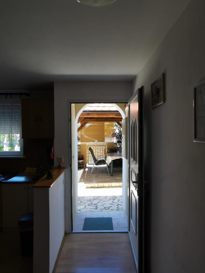Apartmani Trupeljak Mandre Exteriér fotografie