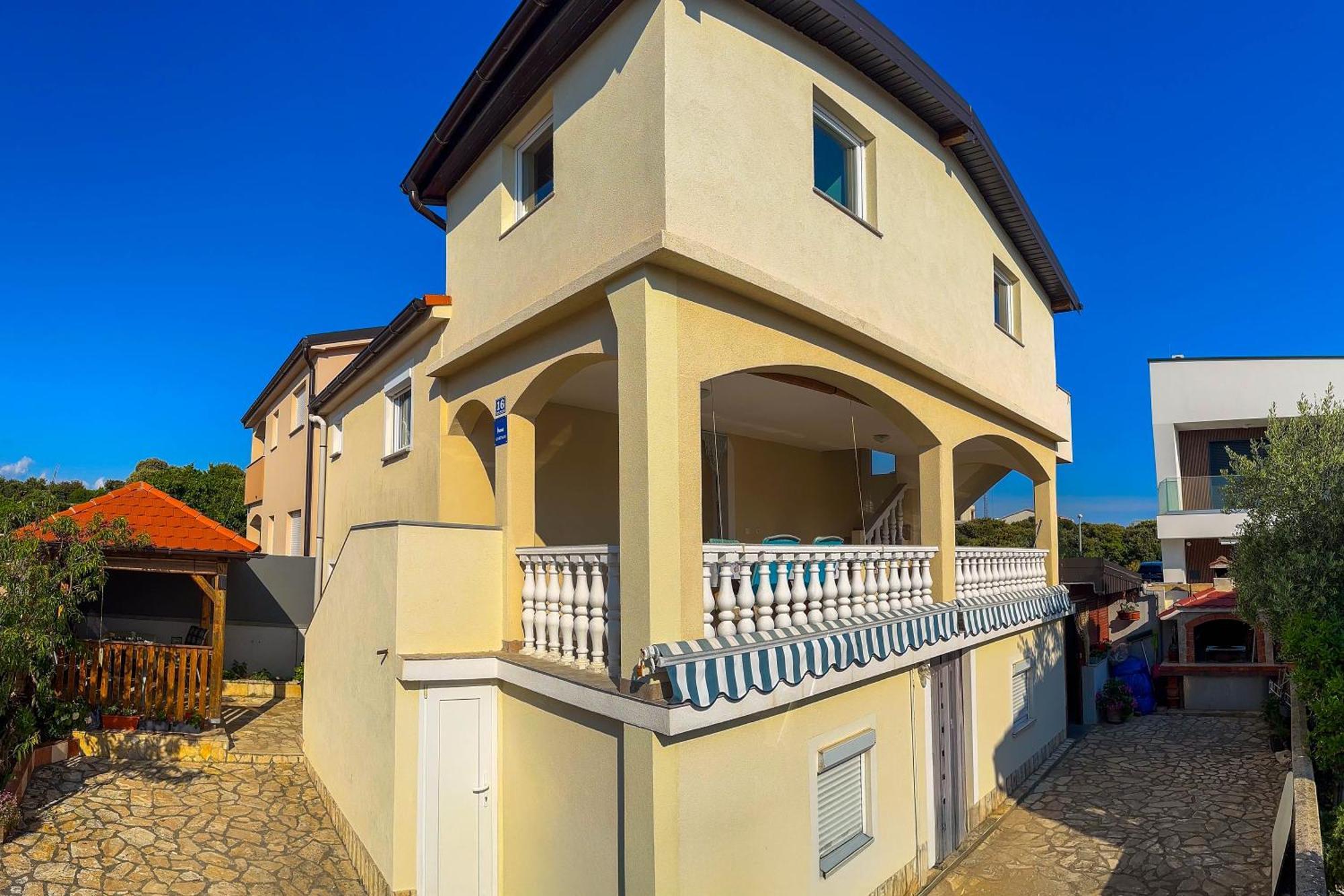 Apartmani Trupeljak Mandre Exteriér fotografie