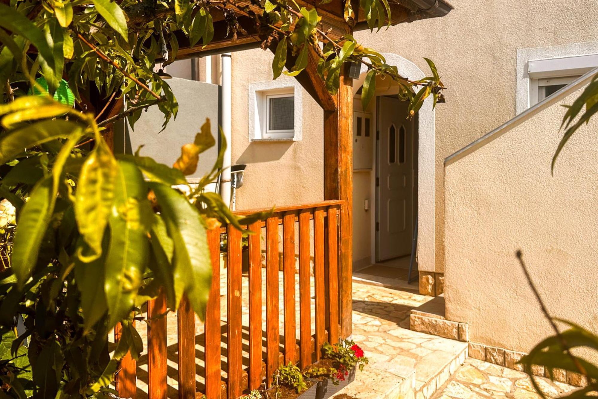 Apartmani Trupeljak Mandre Exteriér fotografie